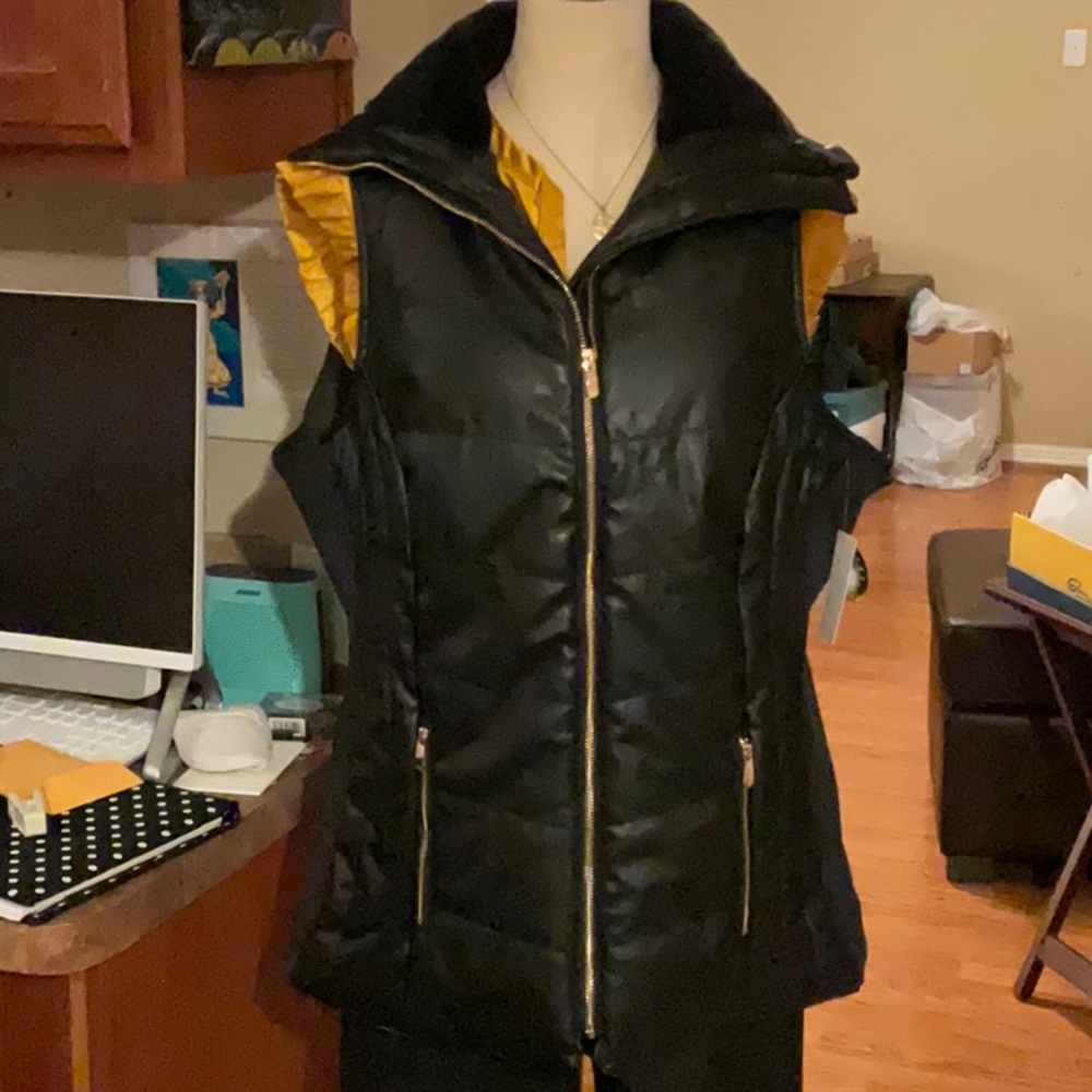 CI SONO OUTERWEAR Faux Fur Faux Leather Black Vest in Size 1X, NWT - Picture 1 of 15